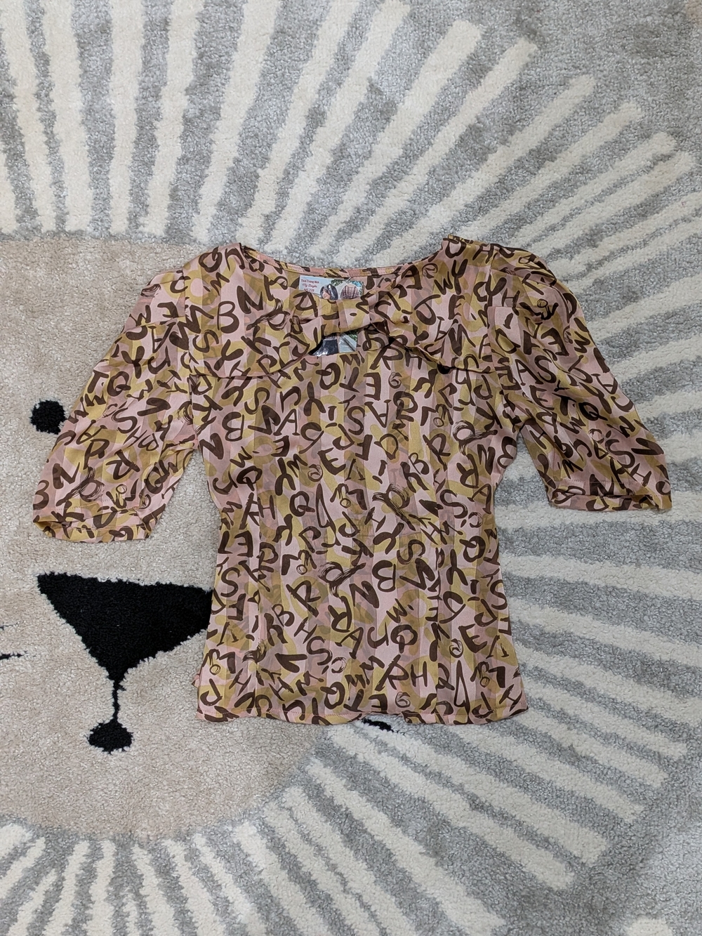 Stylish Script-Print Blouse‎ - Pink & Olive